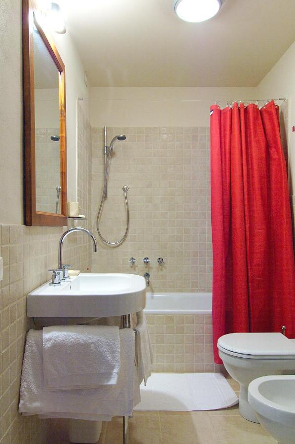 Polidora Bed & Breakfast Laveno-Mombello Dış mekan fotoğraf